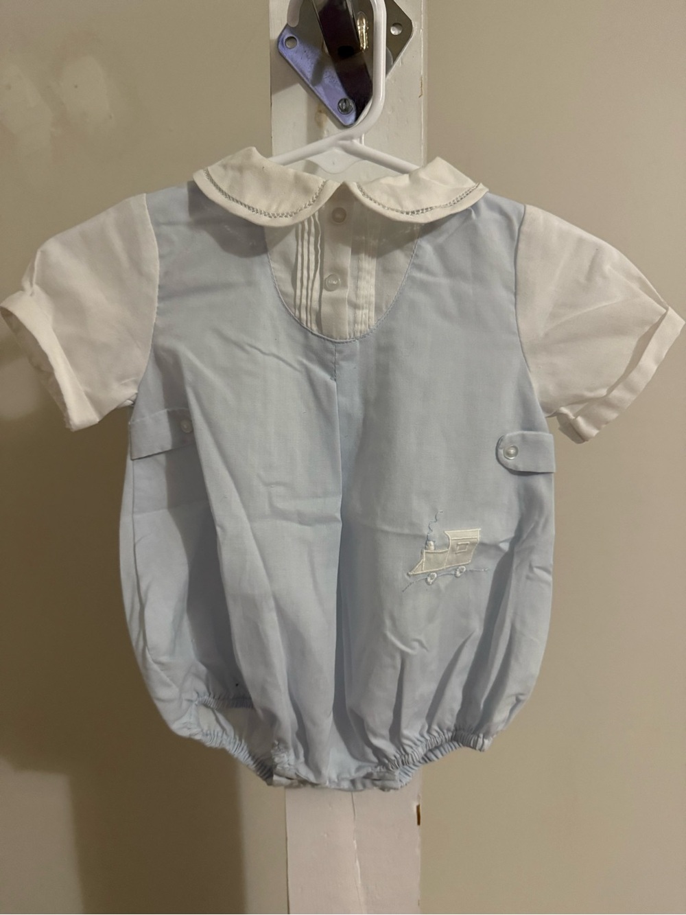 Newborn Petit Ami Train Romper